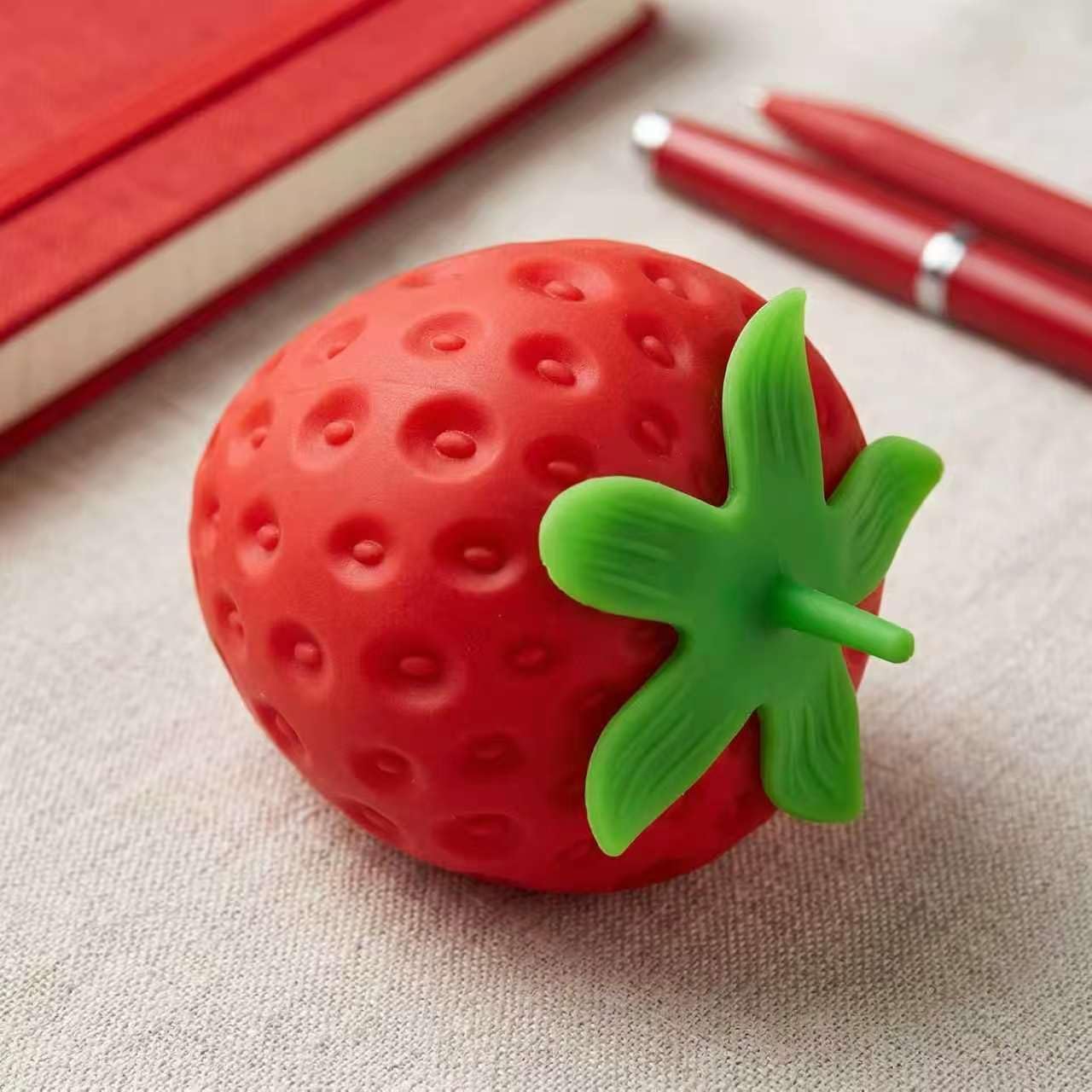 Kribee Strawberry Squeeze Toy, Realistic Strawberry Stress Ball, Squeezable Toy Fruit Ball,Party Favor Slow Rise Pressure Release Toy Adults (1 pcs)