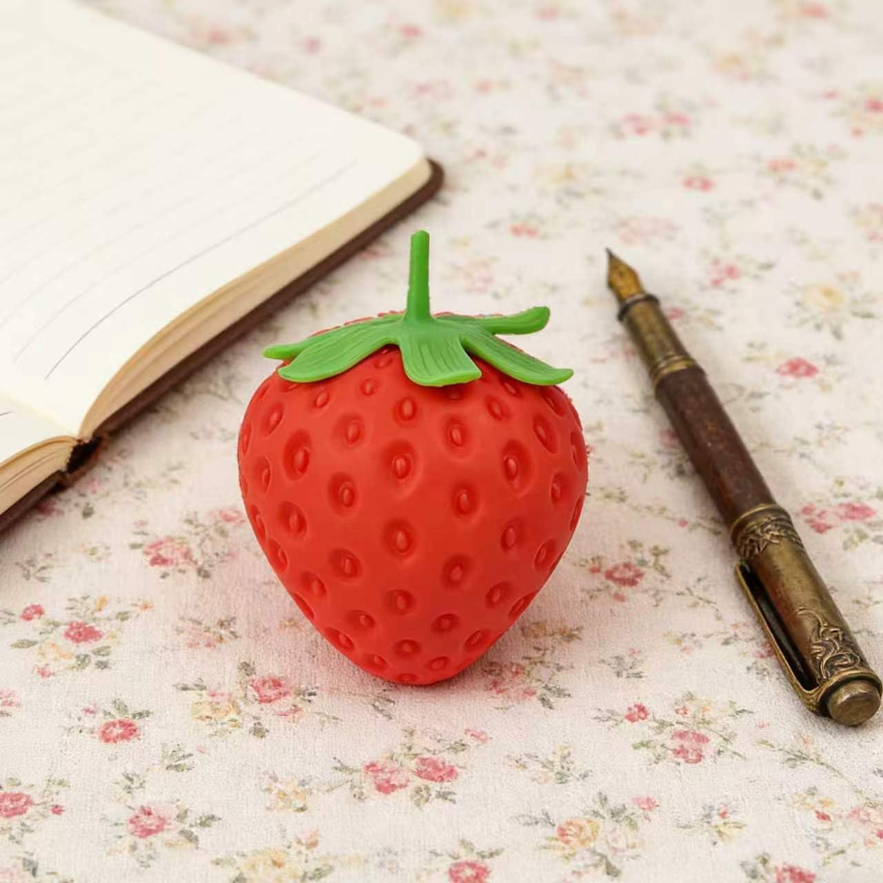 Kribee Strawberry Squeeze Toy, Realistic Strawberry Stress Ball, Squeezable Toy Fruit Ball,Party Favor Slow Rise Pressure Release Toy Adults (1 pcs)
